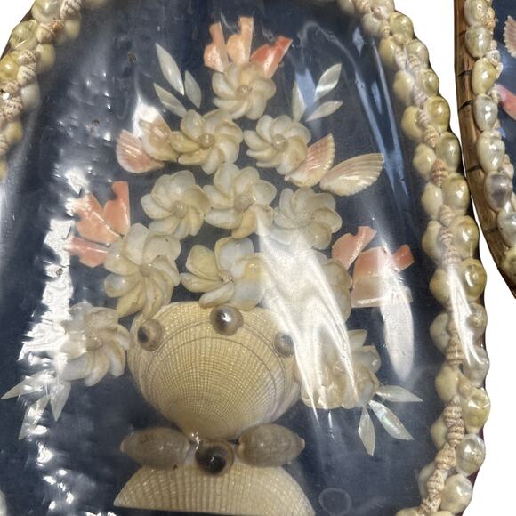 Pair Of Vintage Seashell Floral Wall Hanging Basket Folk Art Tramp Art - Picture 5 of 7